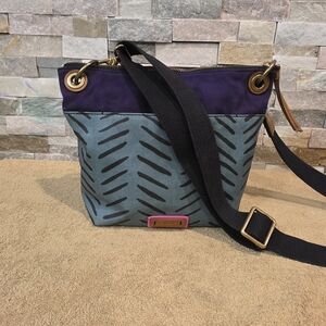 Fossil Keely Bucket Crossbody